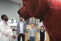 Clifford: Il grande cane rosso (2021) - Recensione | Asbury Movies