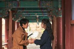 Decision to leave, Park Hae-II e Tang Wei durante una scena del film di Park Chan-wook