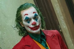 Joker, Todd Phillips insinua: “Forse il vero Joker non è lui” | Asbury Movies