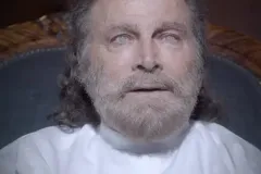 L'uomo che disegnò Dio, Franco Nero in una scena del film