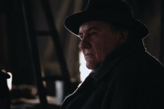 Maigret, un intenso Gérard Depardieu nel film di Patrice Leconte