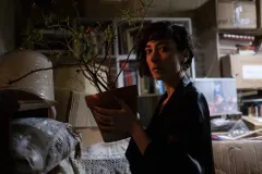 Siccità, Elena Lietti in una sequenza del film di Paolo Virzì