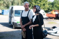 Una commedia pericolosa, Paola Minaccioni e Marco Zingaro in una sequenza del film