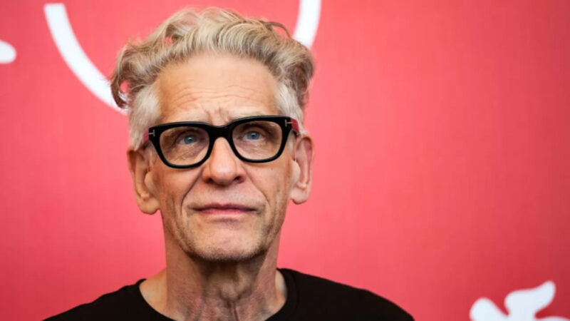 CRIMES OF THE FUTURE: DAVID CRONENBERG TORNA ALLA REGIA