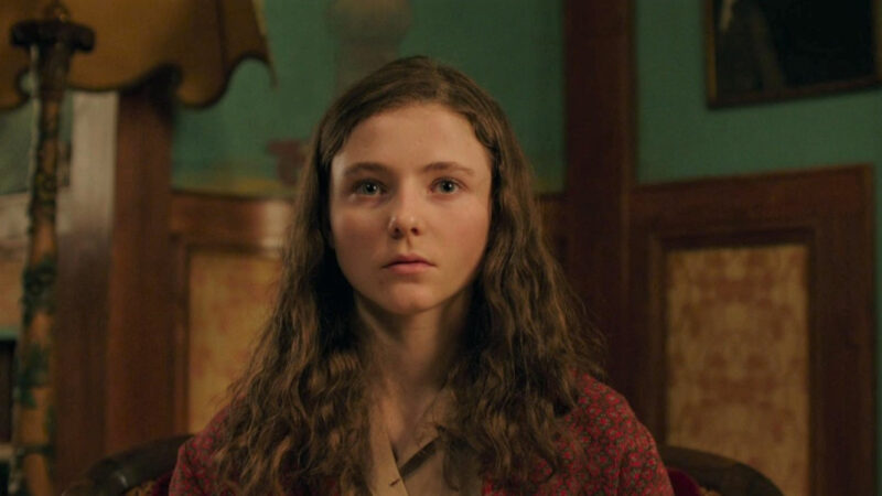 PERFECT: THOMASIN MCKENZIE SARÀ KERRI STRUG NEL NUOVO FILM DI OLIVIA WILDE