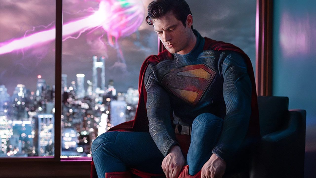 SUPERMAN, TRAGEDIA PER IL FILM DI JAMES GUNN: TROVATO MORTO UN MEMBRO DELLA TROUPE